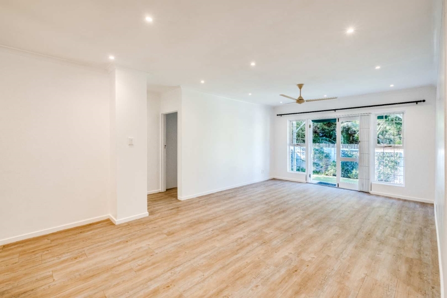 3 Bedroom Property for Sale in Lakeside Western Cape